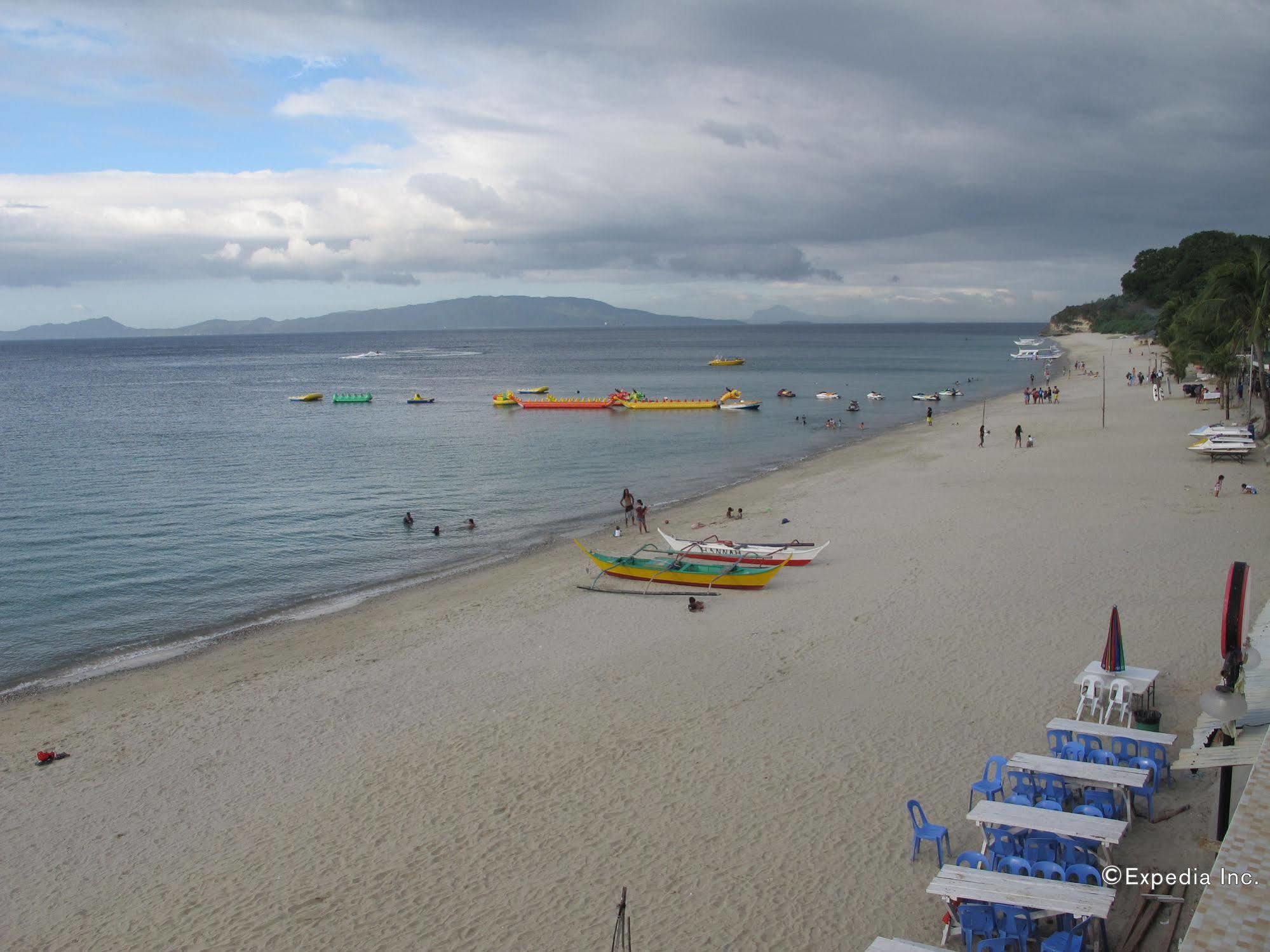 White Beach Hotel Bar&Restaurant Puerto Galera Exterior foto